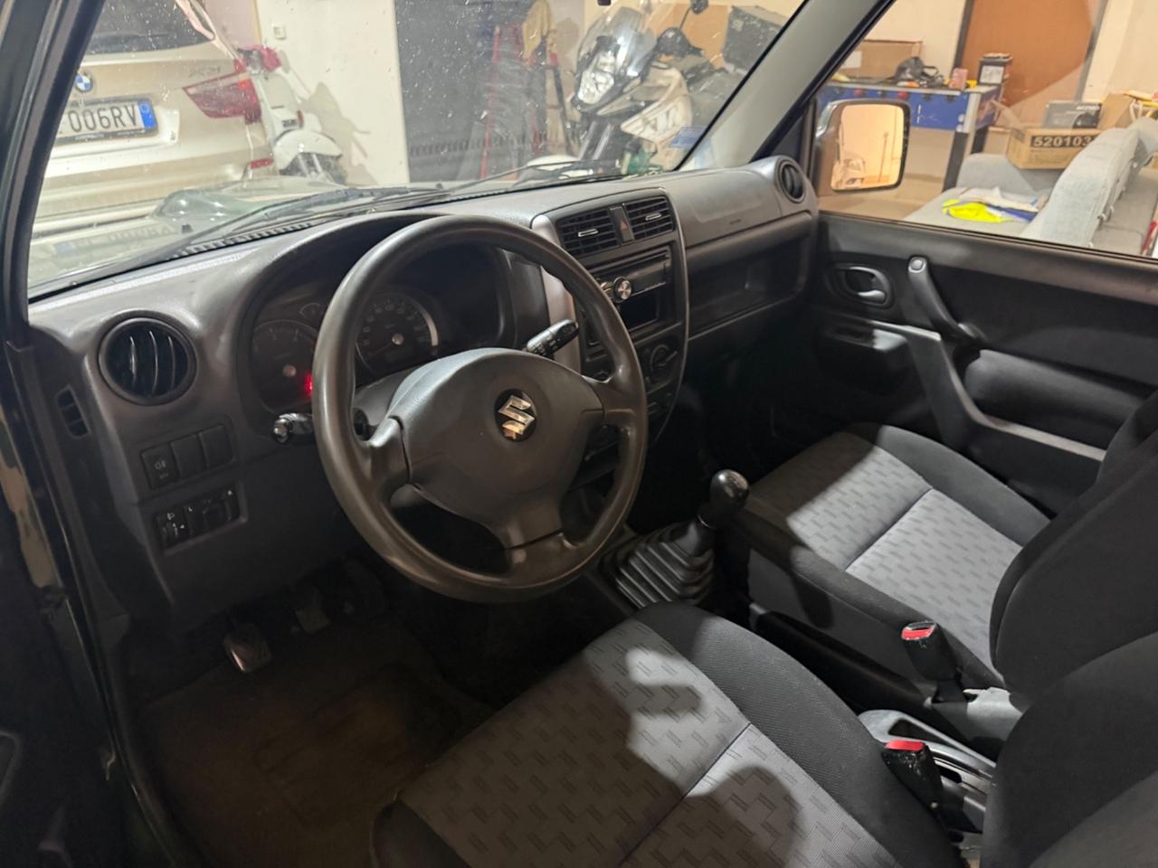 Suzuki Jimny 1.5 DDiS cat 4WD JLX