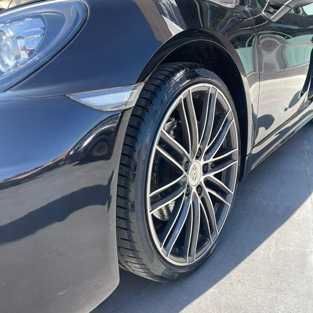 PORSCHE - 718 Cayman