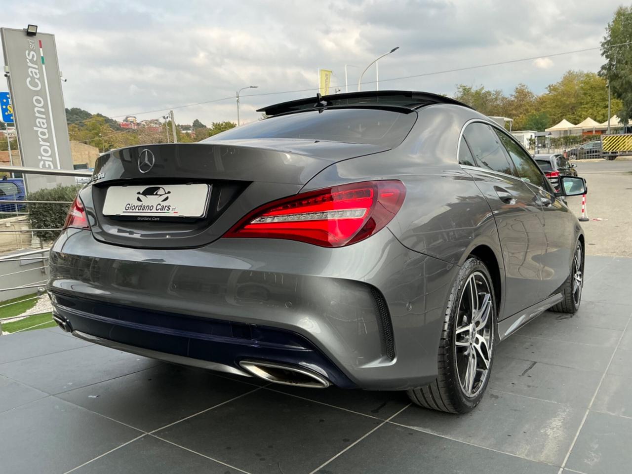 Mercedes-benz CLA 220 Automatic Premium Amg open edition uni pro