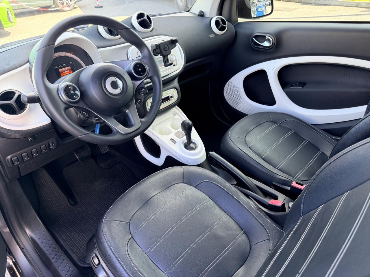 Smart ForTwo 70 1.0 twinamic Passion per neopatentati