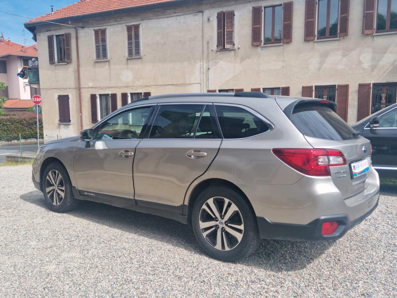 Subaru OUTBACK 2.5i Lineartronic Premium