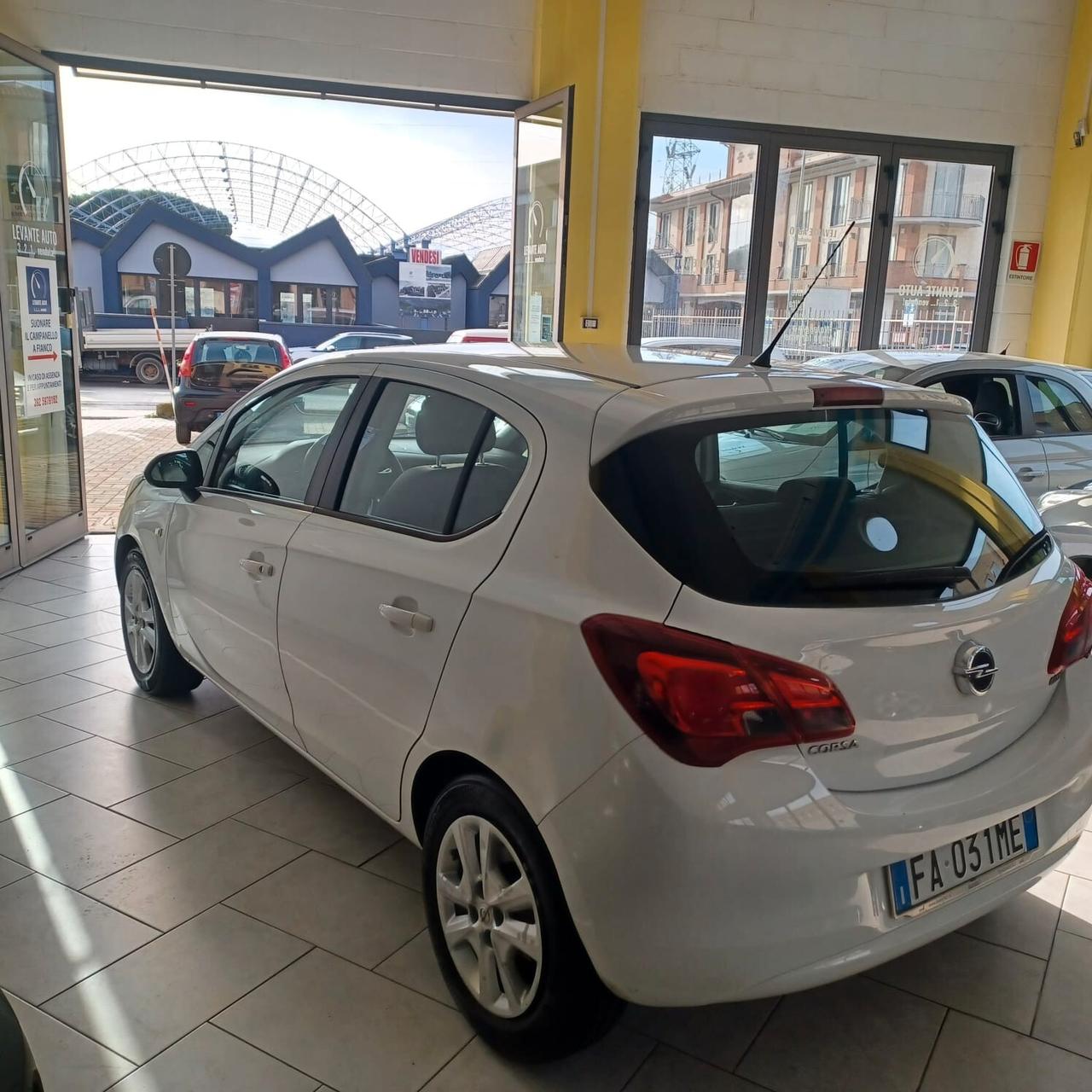 NEOPATENTATI EURO 6 CORSA 1.3 MJTD