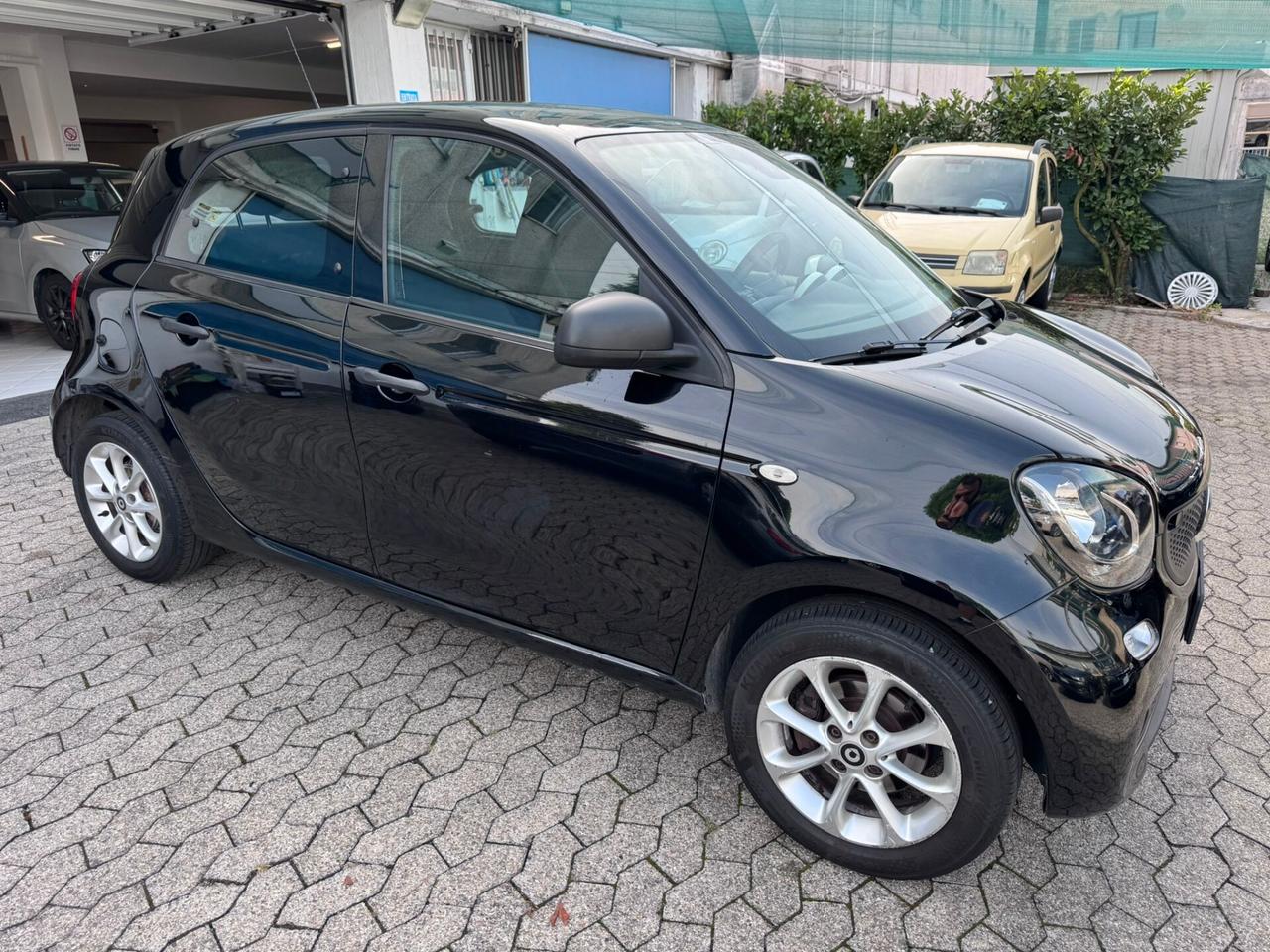 Smart ForFour 70 1.0 Prime