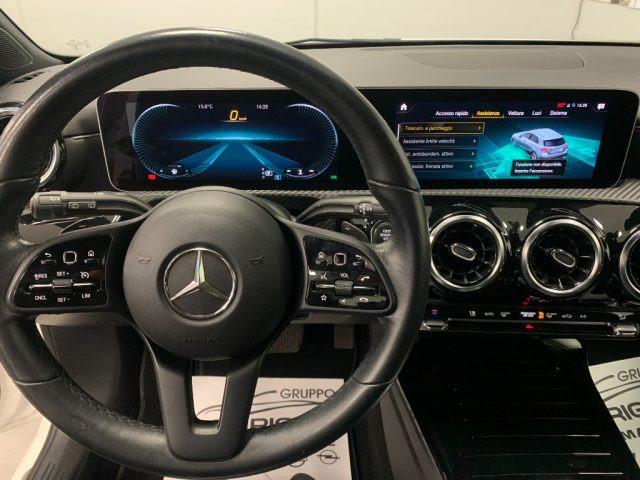 MERCEDES-BENZ A 180 d Automatico Sport + Full Led