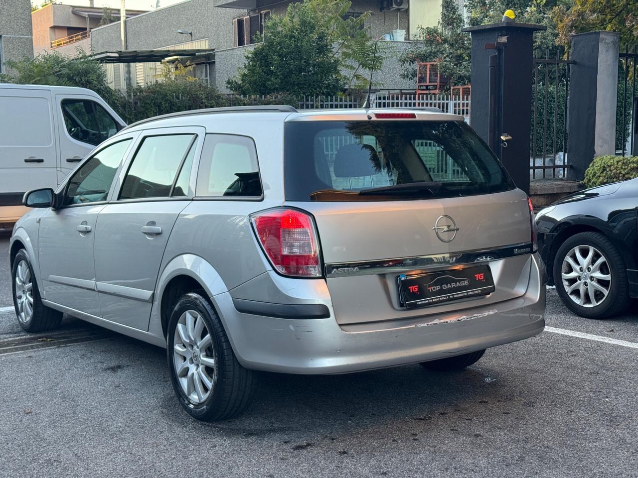 Opel Astra 1.6 T 16V Station Wagon Cosmo