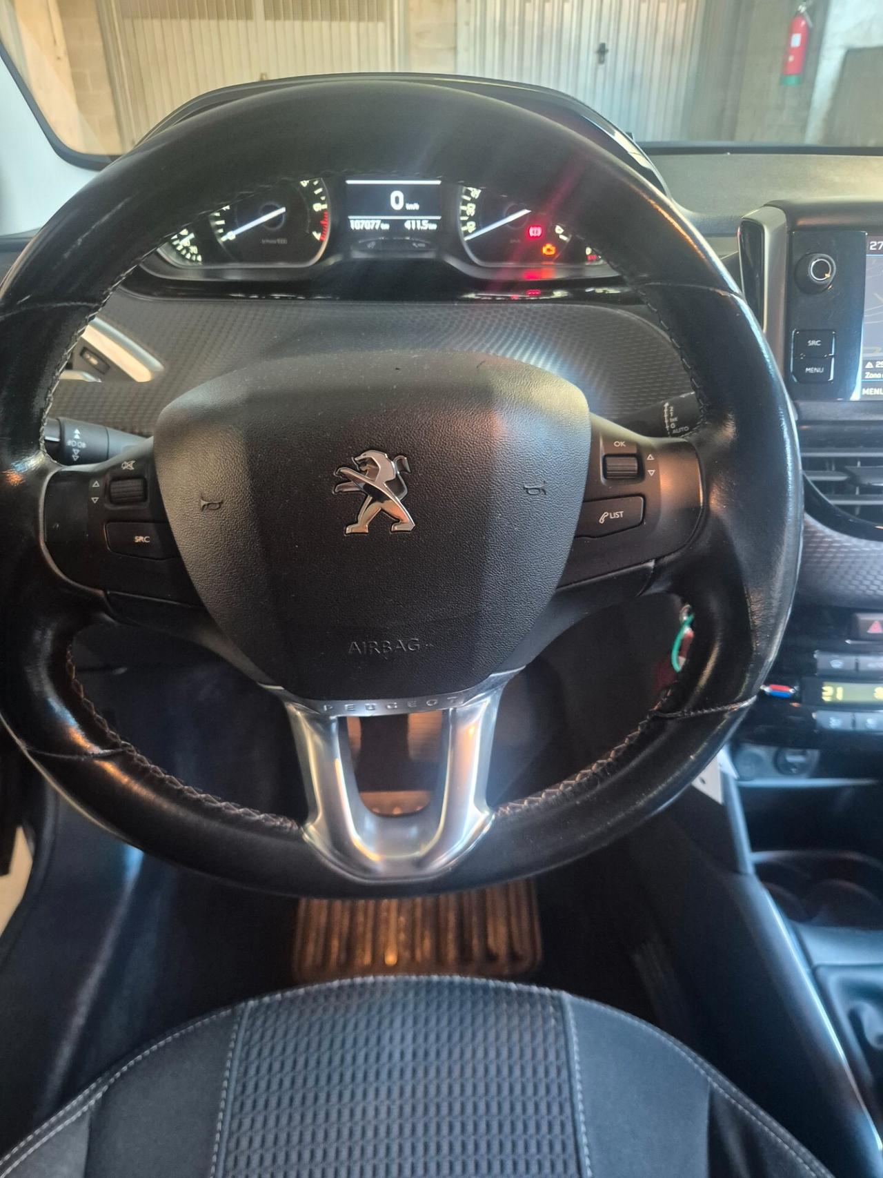 PEUGEOT 208 1.2 ALLURE 2017 E6 NEO PATENTATI