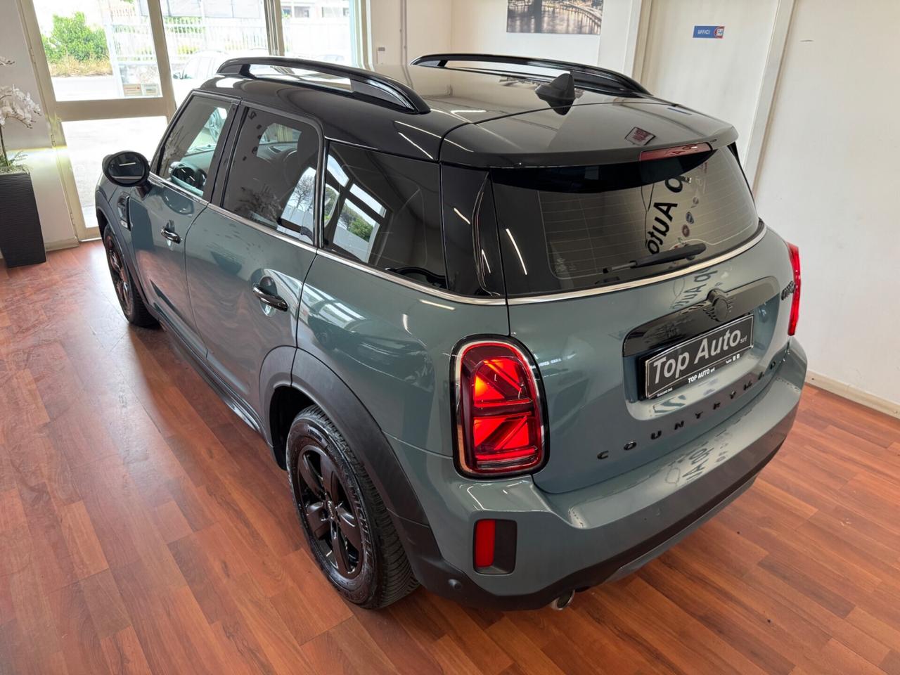 MINI COOPER D COUNTRYMAN AUTOMATIC. - MY21