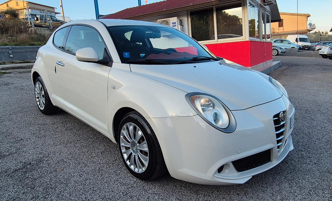 Alfa Romeo MiTo 1.3 JTDm-2 95 CV S&S Distinctive Sport Pack