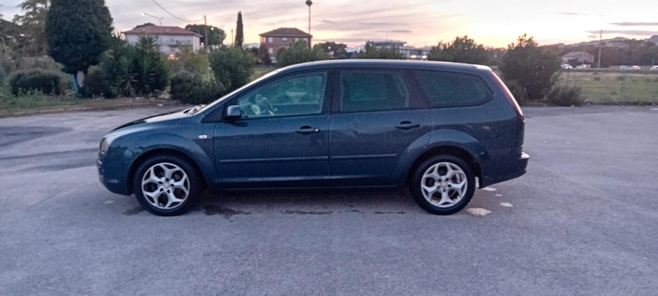Ford Focus 1.6 TDCi Adatta per neopatentati