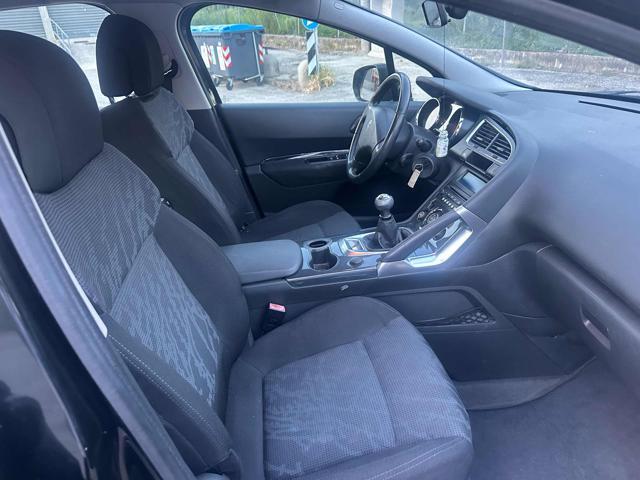 PEUGEOT 3008 1.6 HDi 112CV Tecno senza nessun lavoro da fare