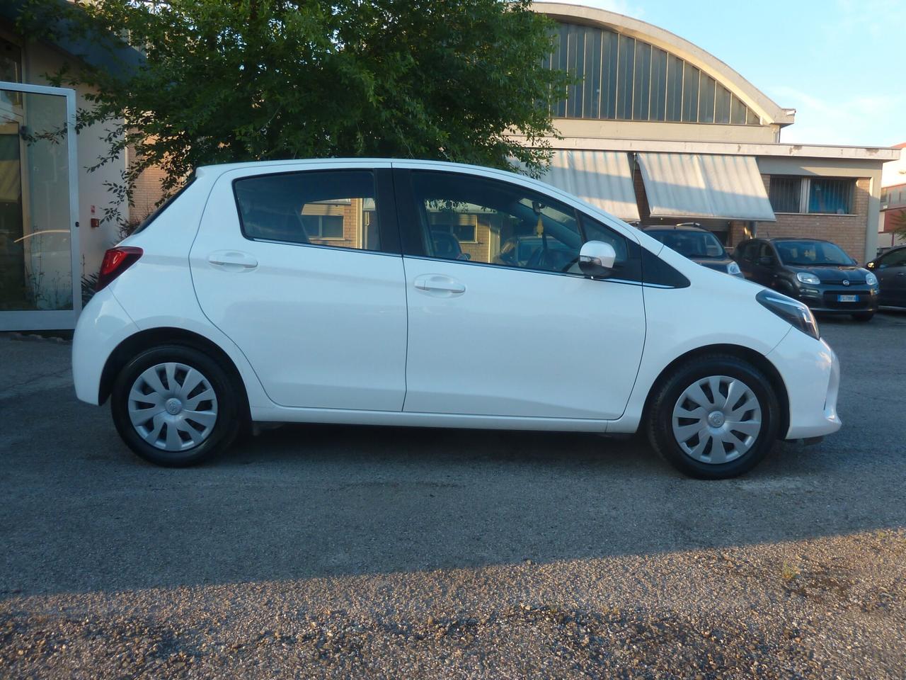 Toyota Yaris 1.0 5 p. OK Neopatentati