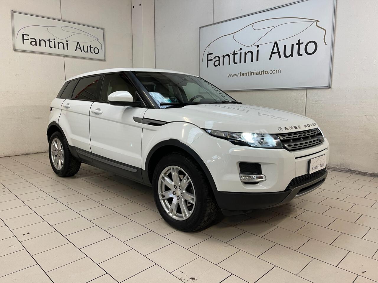 Land Rover Range Evoque Pure 2.2 td4 150cv c.manuale-LEGGI SOTTO
