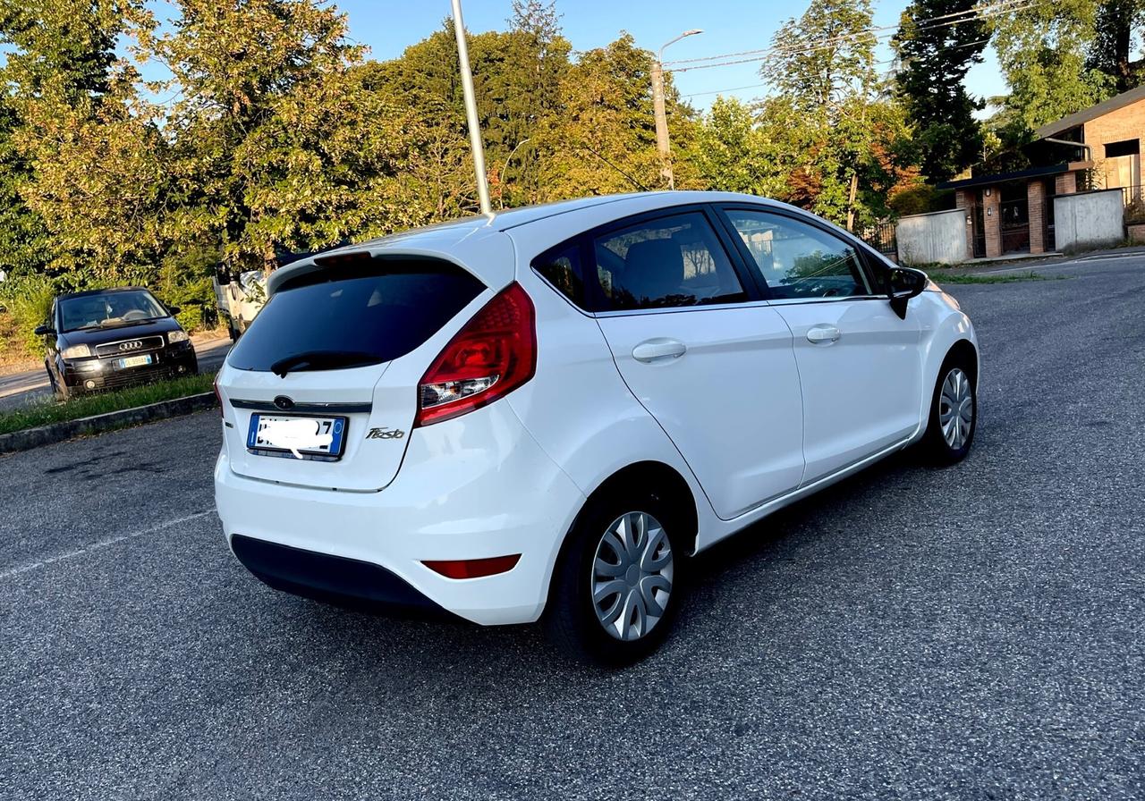 Ford Fiesta 1.4 TDCi 5p. Ghia
