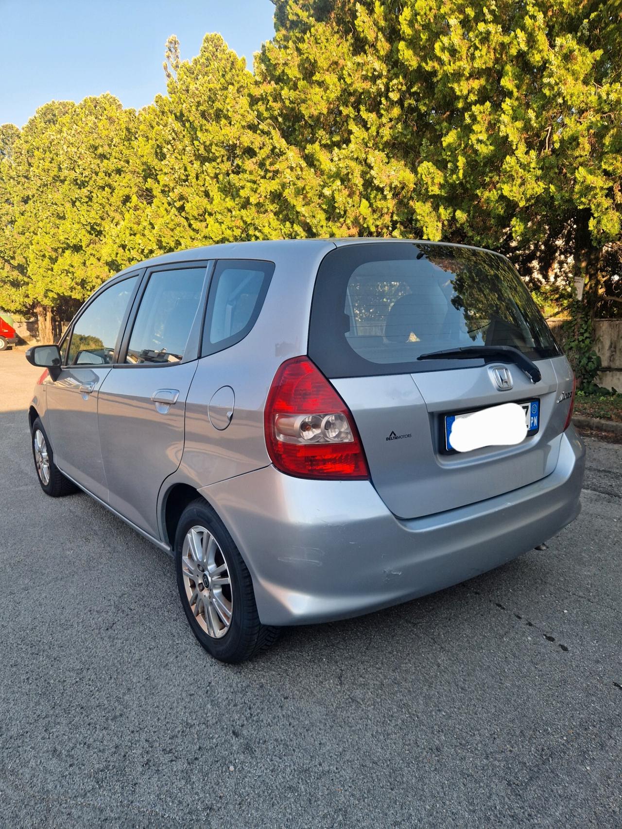 Honda Jazz 1.4 Benz 83CV - Meccanica OK
