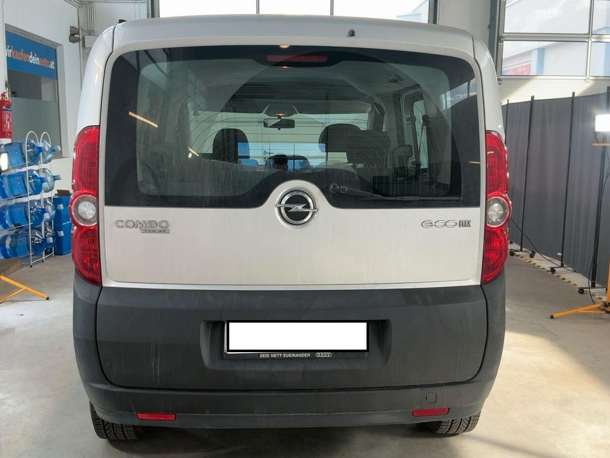 Opel Combo 1.4 95CV PC-TA Cosmo