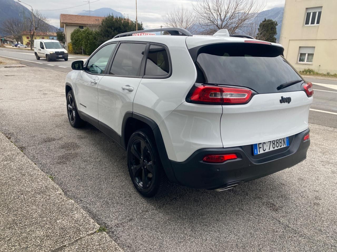 Jeep Cherokee 2.2 Mjt II 4WD Active Drive I Overland