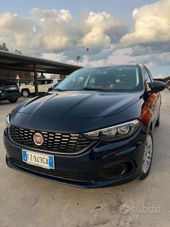 Fiat Tipo 1.3 Mjt S&S 5 porte Easy