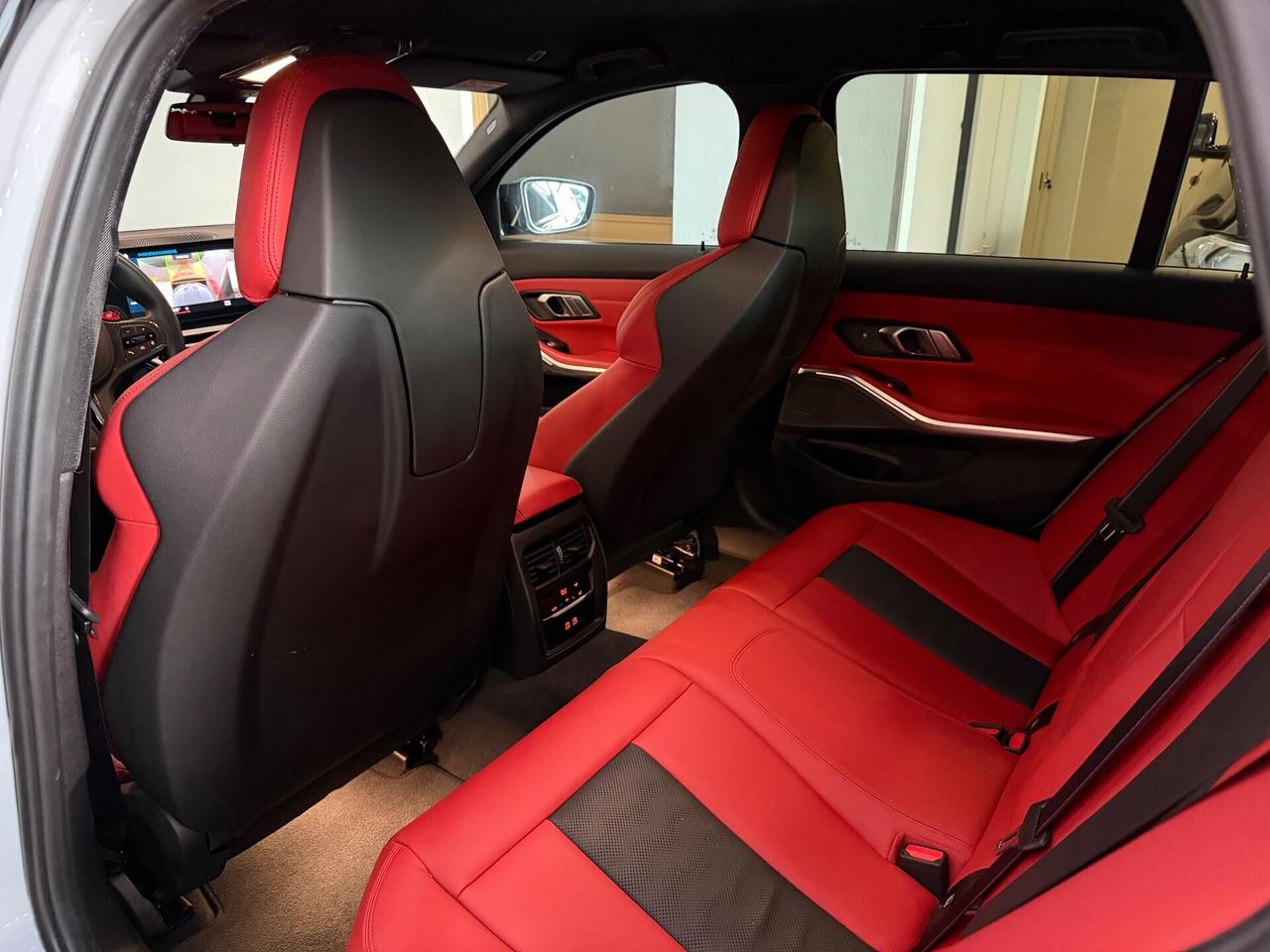 Bmw M3 Bmw M3 xDrive Competition Iva esposta.