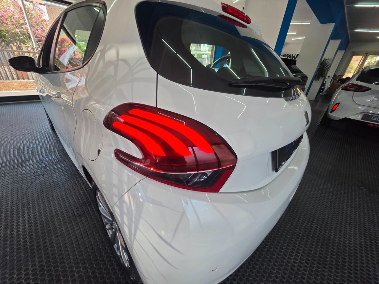 Peugeot 208 1.5bluhdi 2019 UNICOPROPRIETARIO