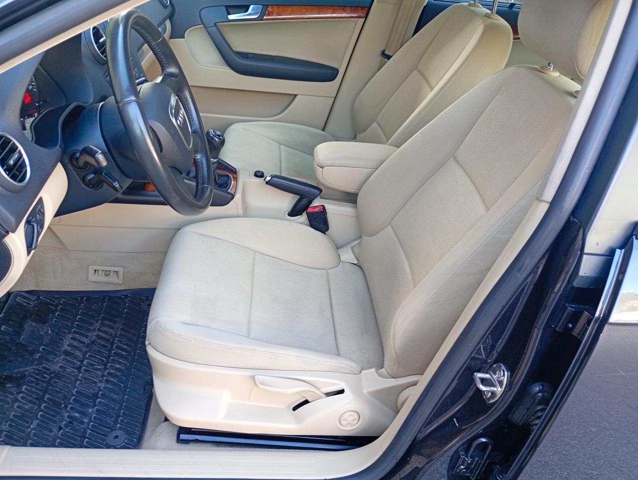 Audi A3 1.6 Ambiente