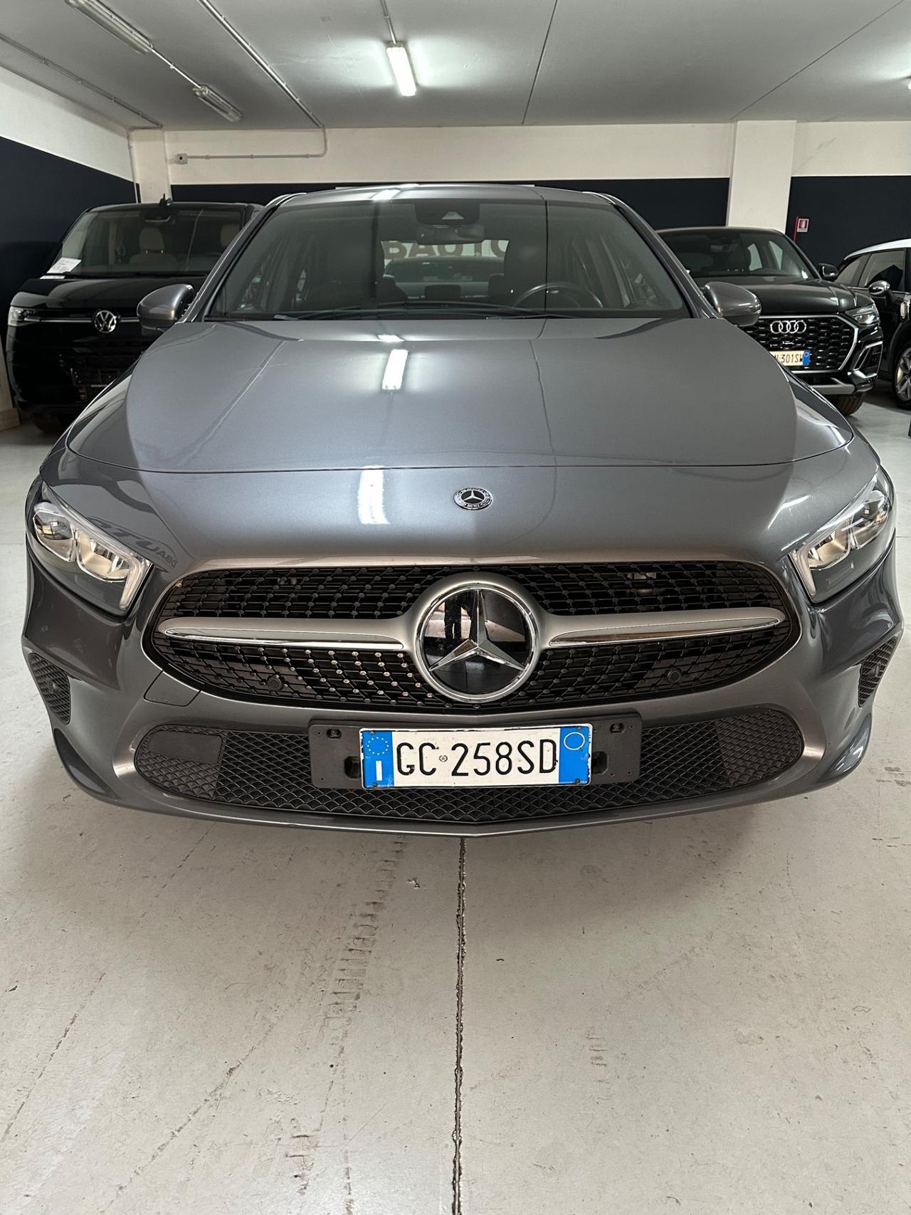 Mercedes-benz A 180 A 180 d Automatic Sport