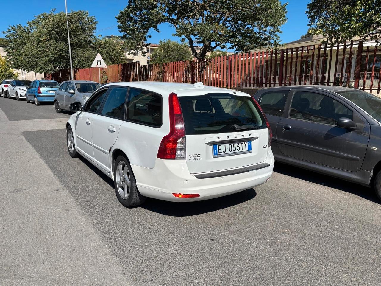 Volvo V60 D2 1.6