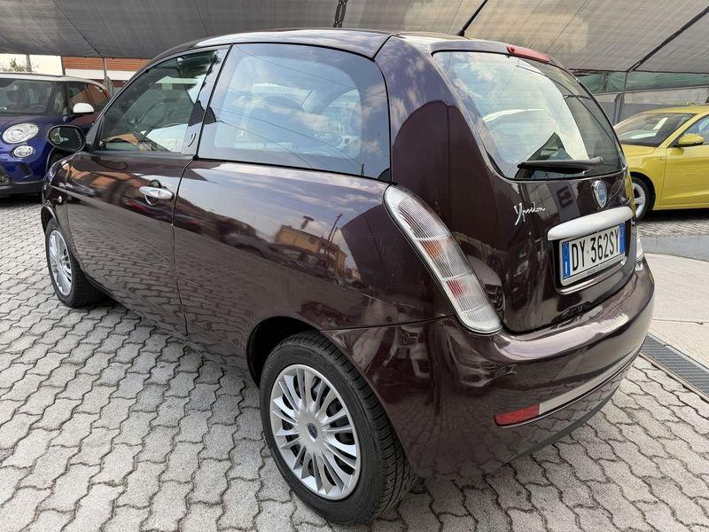 Lancia Ypsilon Ypsilon 1.2 8v ARGENTO KM REALI !!! IDONEA NEOPATENTATI