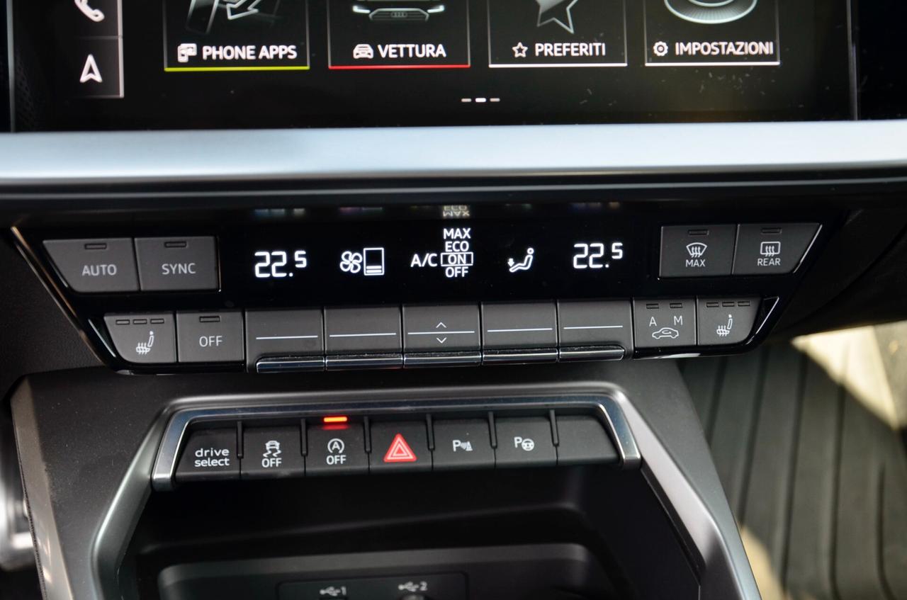 AUDI S3 SPORTBACK 2.0 TFSI QUATTRO 310cv S-TRONIC, FULL OPTIONAL, TETTO, MATRIX, SCARICO, HARMAN & KARDON, SEDILI ELETTRICI, 19", PERMUTE