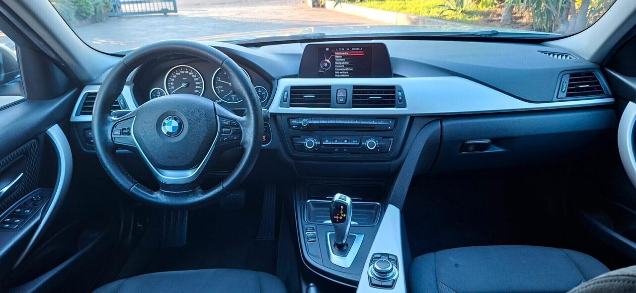 BMW 318D TOURING LUXURU CON CAMBIO AUTOMATICO