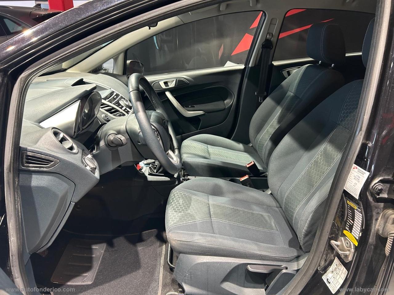 FORD Fiesta 1.4 GPL 5p. Titanium