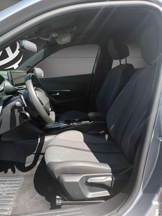 Peugeot 2008 1200 PURETECH ALLURE 130 CV EAT8 ITALIA