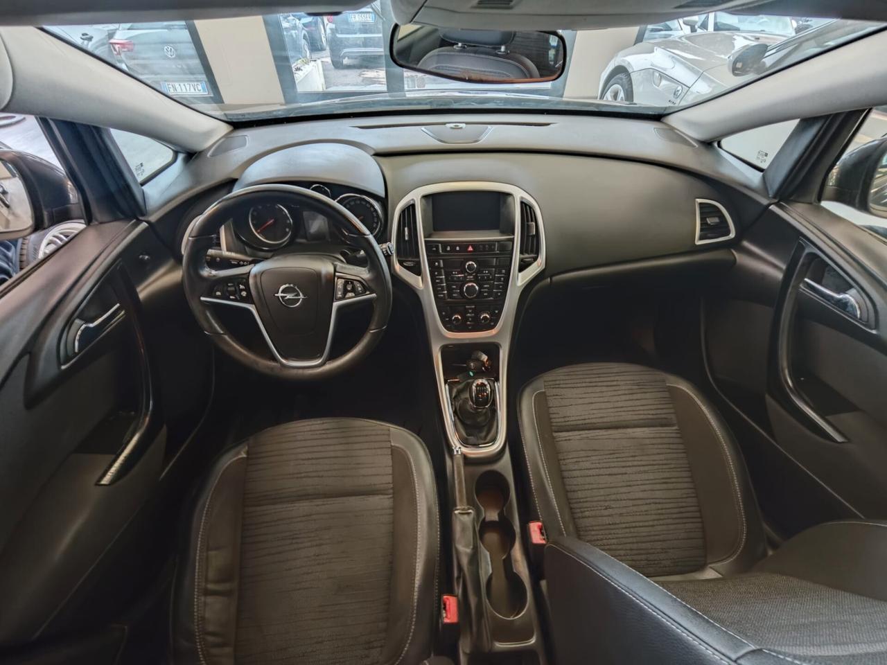 Opel Astra 1.4 Turbo 140CV Sports Tourer GPL Tech Cosmo