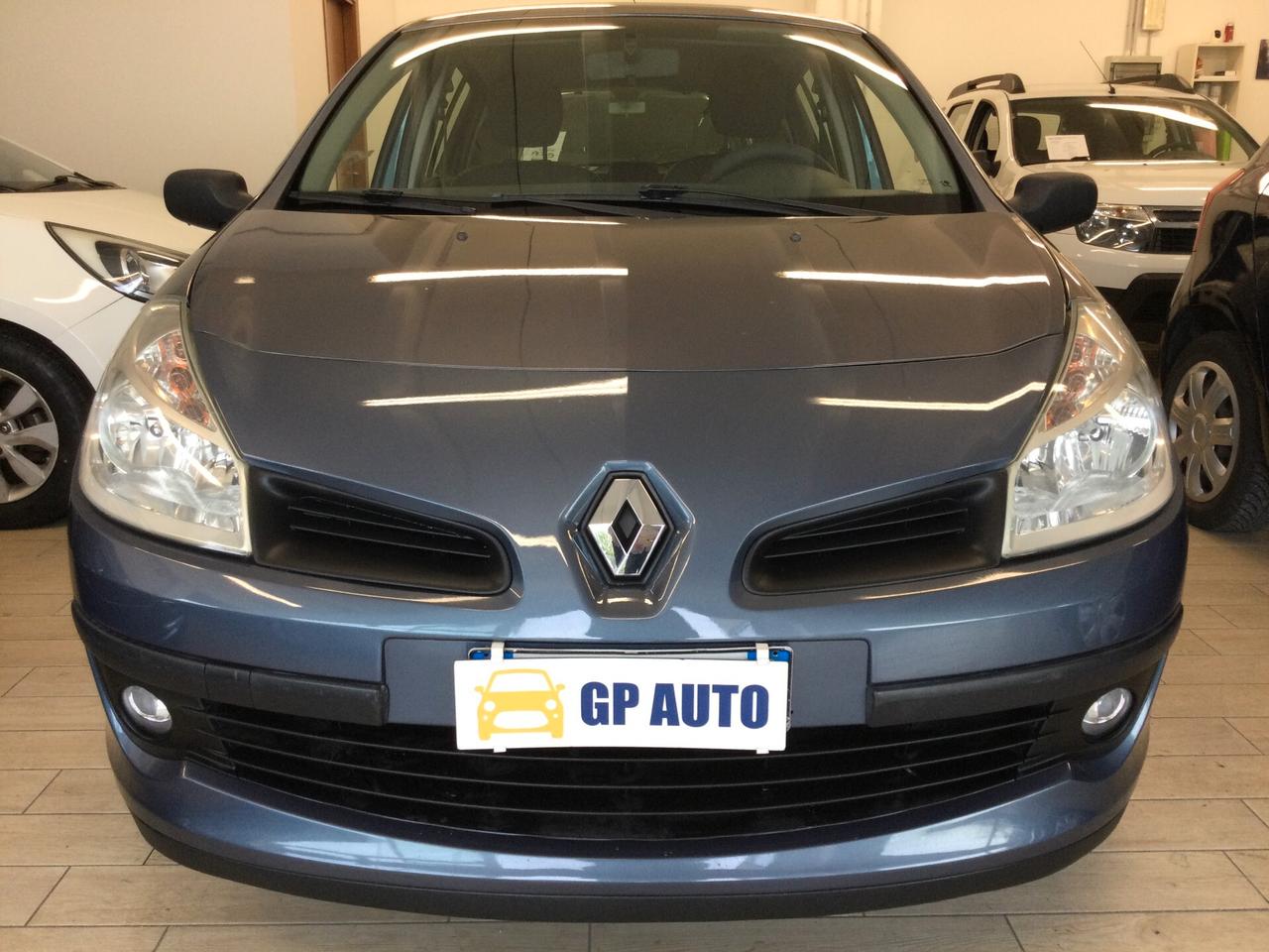 Renault Clio 1.2 16V 5 porte Natural Power