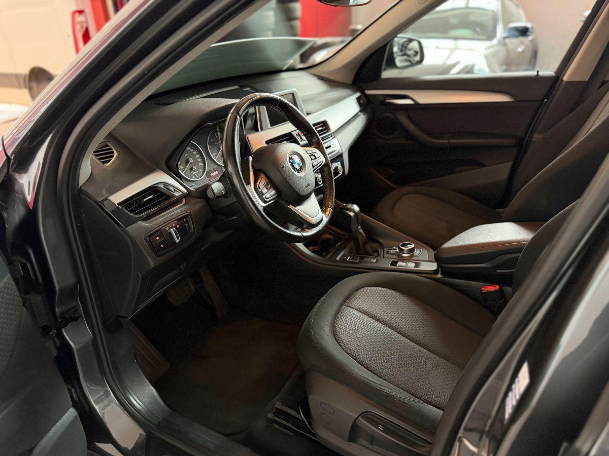 BMW - X1 - xDrive18d Business