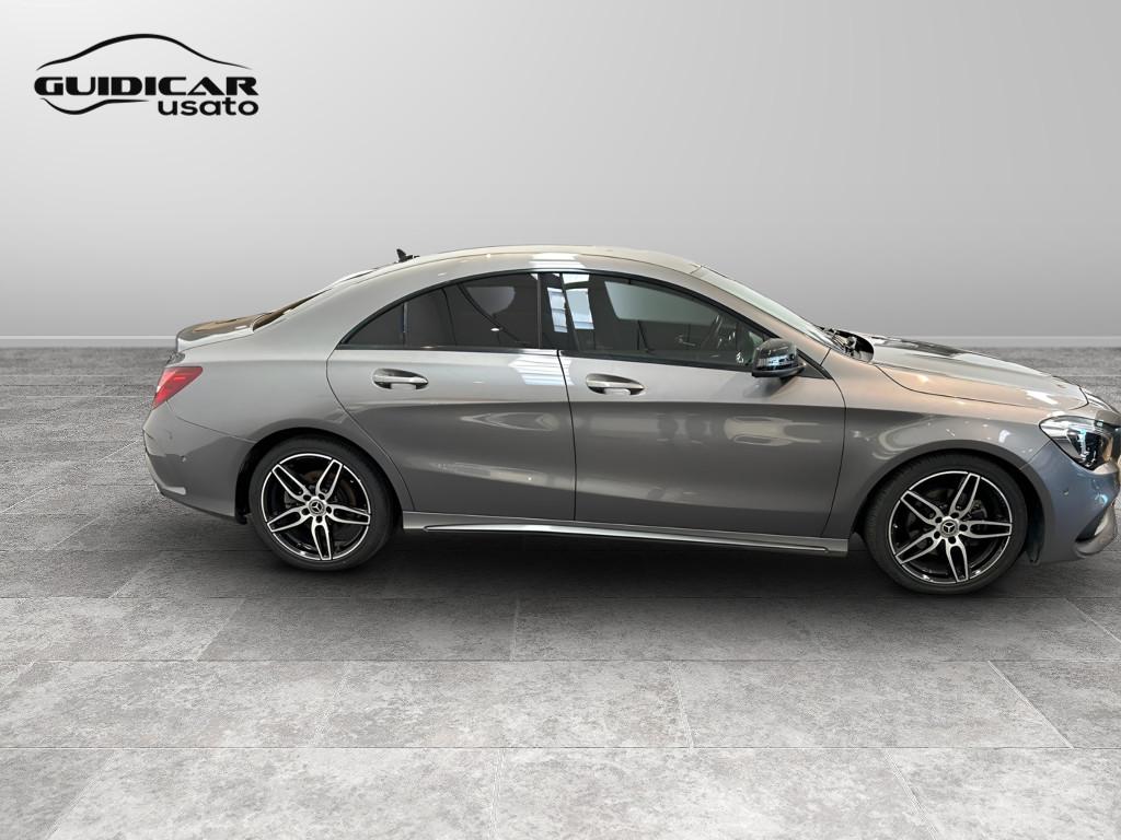 Mercedes-Benz CLA (C/X117) - CLA 200 d 4Matic Automatic Premium