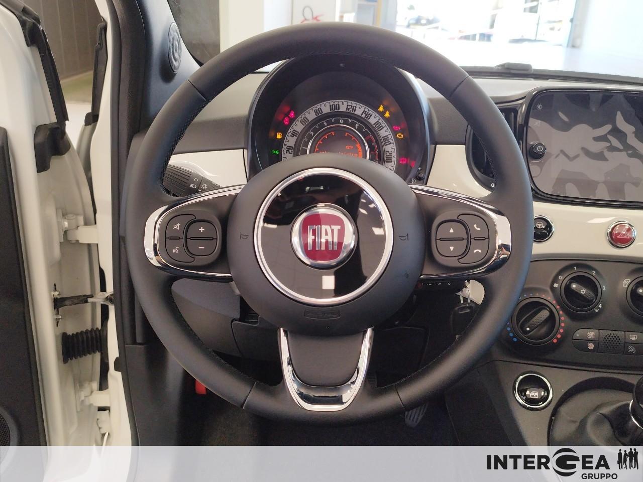 FIAT 500C 1.0 hybrid 70cv