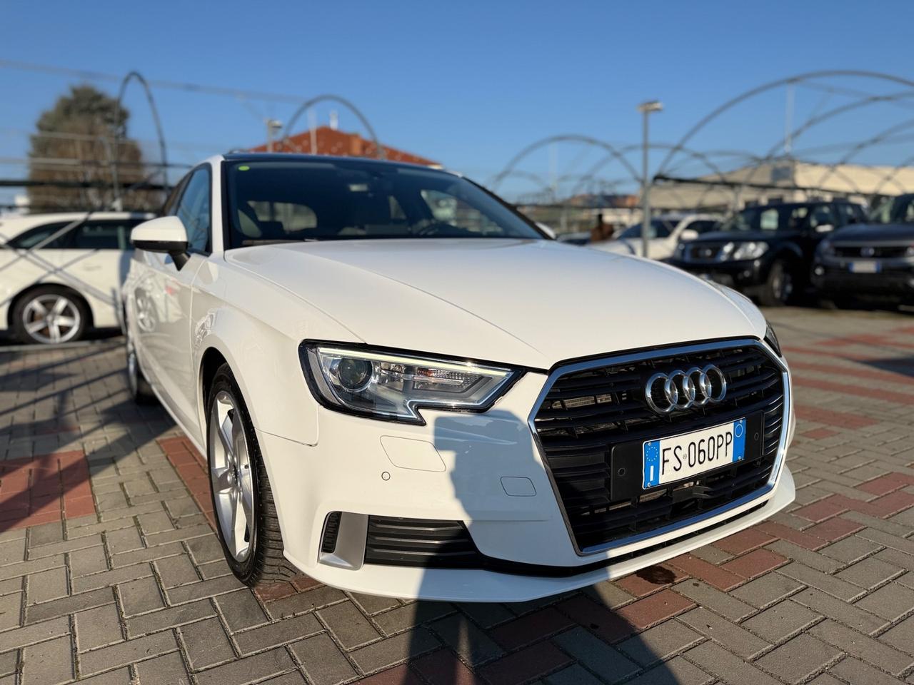 Audi A3 SPB 30 TDI Sport TETTO APRIBILE