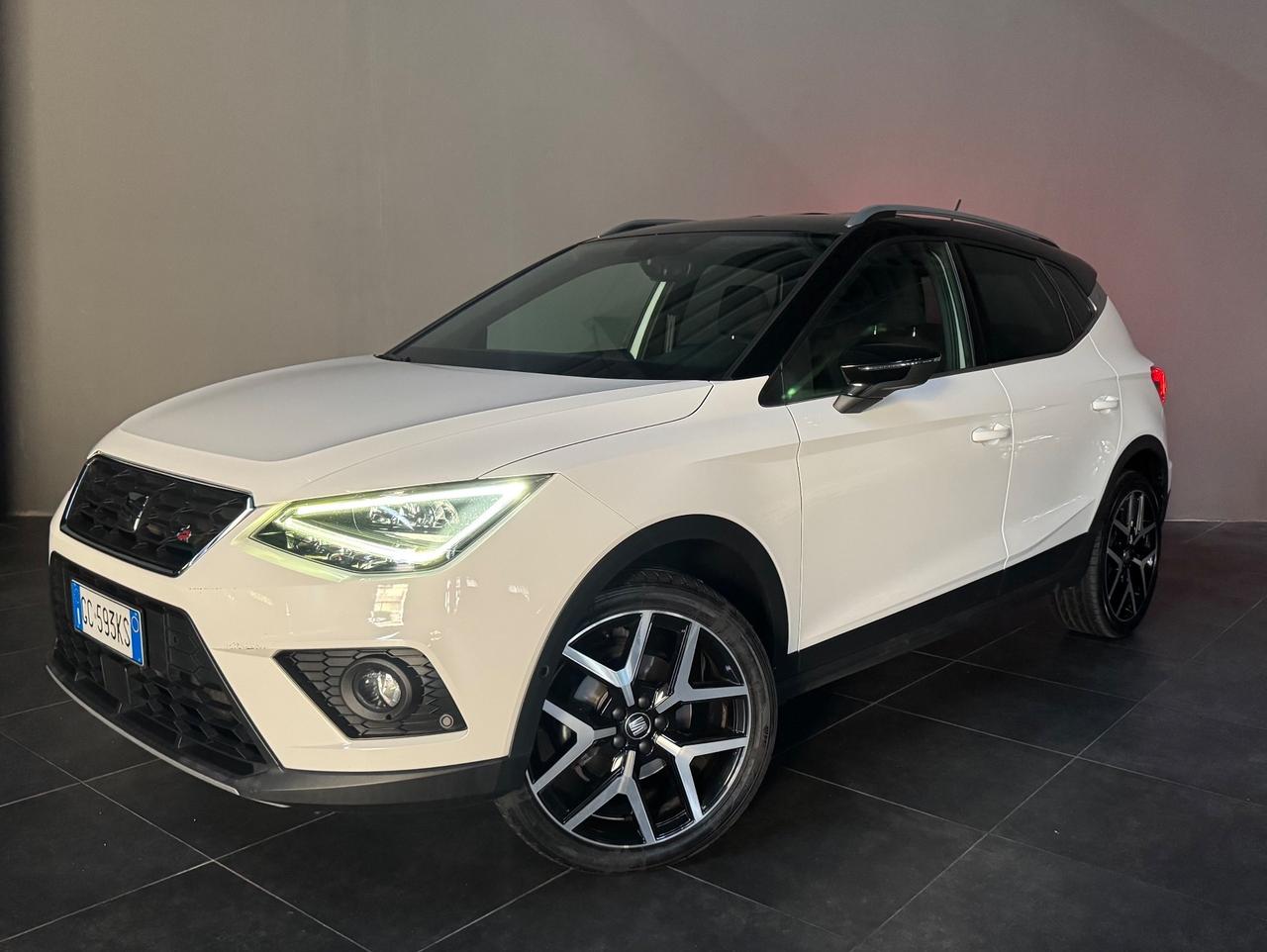 Seat Arona 1.0 TGI FR TELECAMERA POSTERIORE NEOPATENTAT