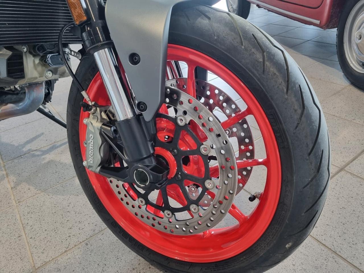 Ducati Monster 937 plus IVA ESPOSTA