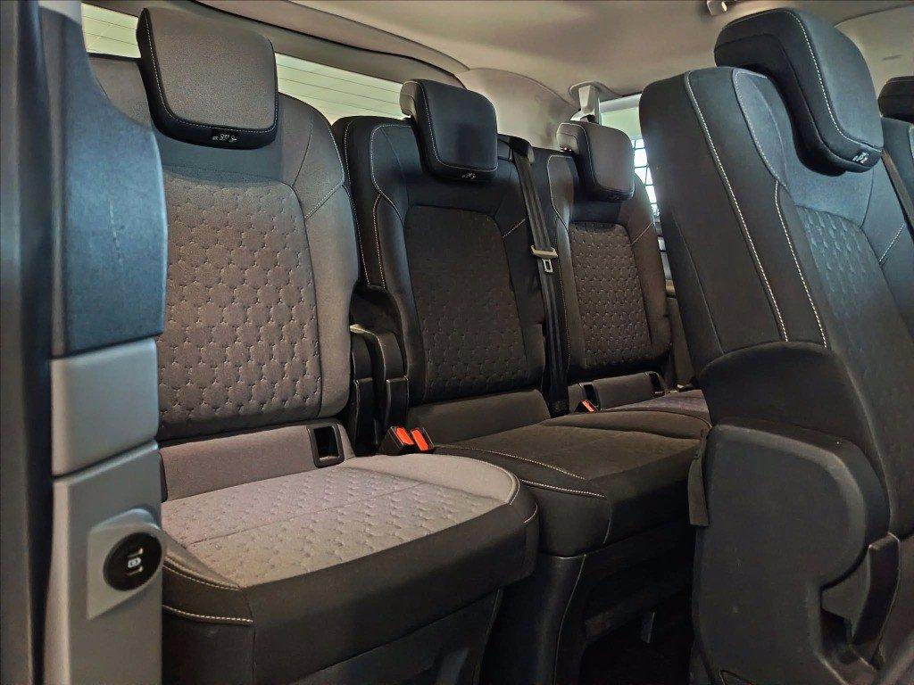 FORD Tourneo Custom V710 320 2.0 ecoblue 170cv Titanium L1H1 A8 del 2024
