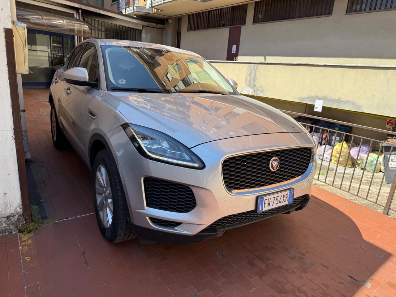 Jaguar E-Pace 2.0D 150 CV AWD R-Dynamic S