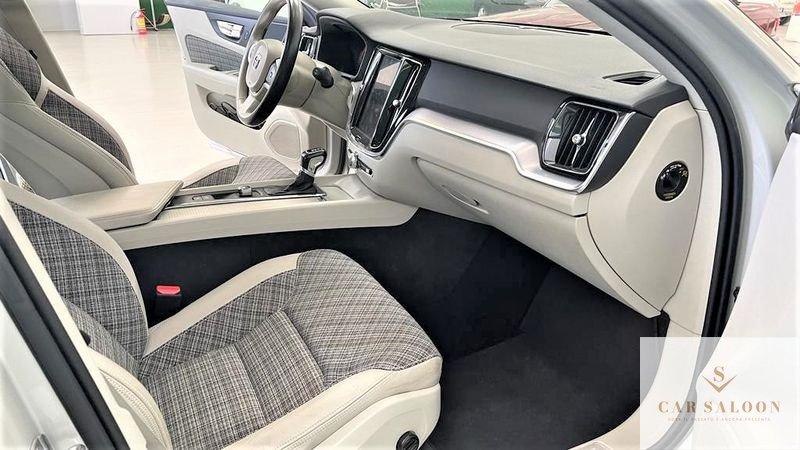 Volvo V60 D4 Geartronic Momentum - IVA INCLUSA - 190CV SPLENDIDA!
