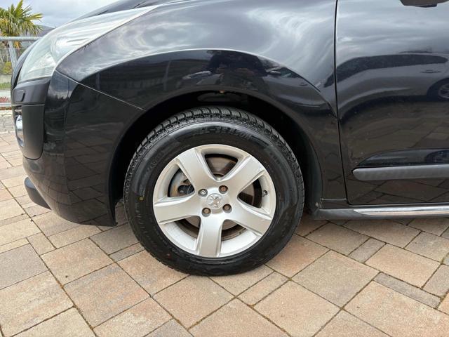 PEUGEOT 3008 2.0 HDi 150CV Tecno