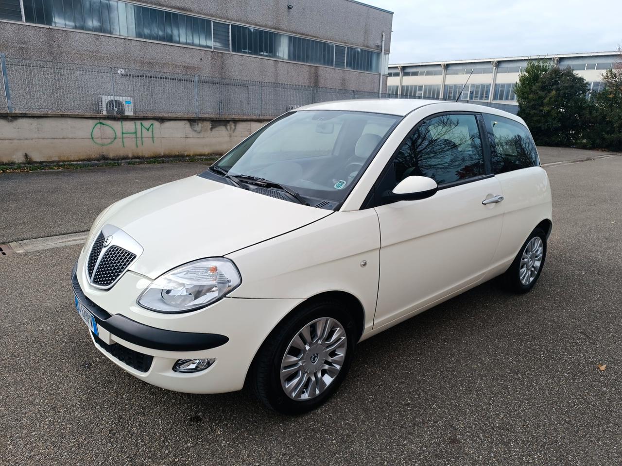 Lancia Ypsilon 1.2 SOLO 108.000 KM NEOPATENTATI