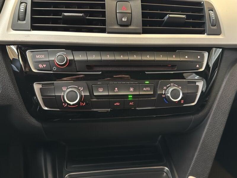 BMW Serie 3 318d Touring Business Adv. Aut.