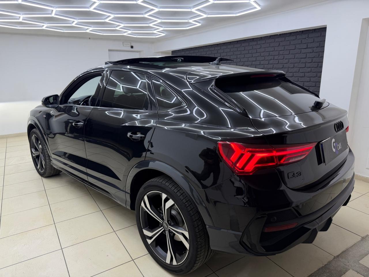 Audi Q3 SPB 35 TDI S tronic line SOLI 5000KM IPER FULL