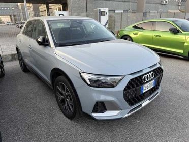 AUDI A1 citycarver 30 TFSI Admired