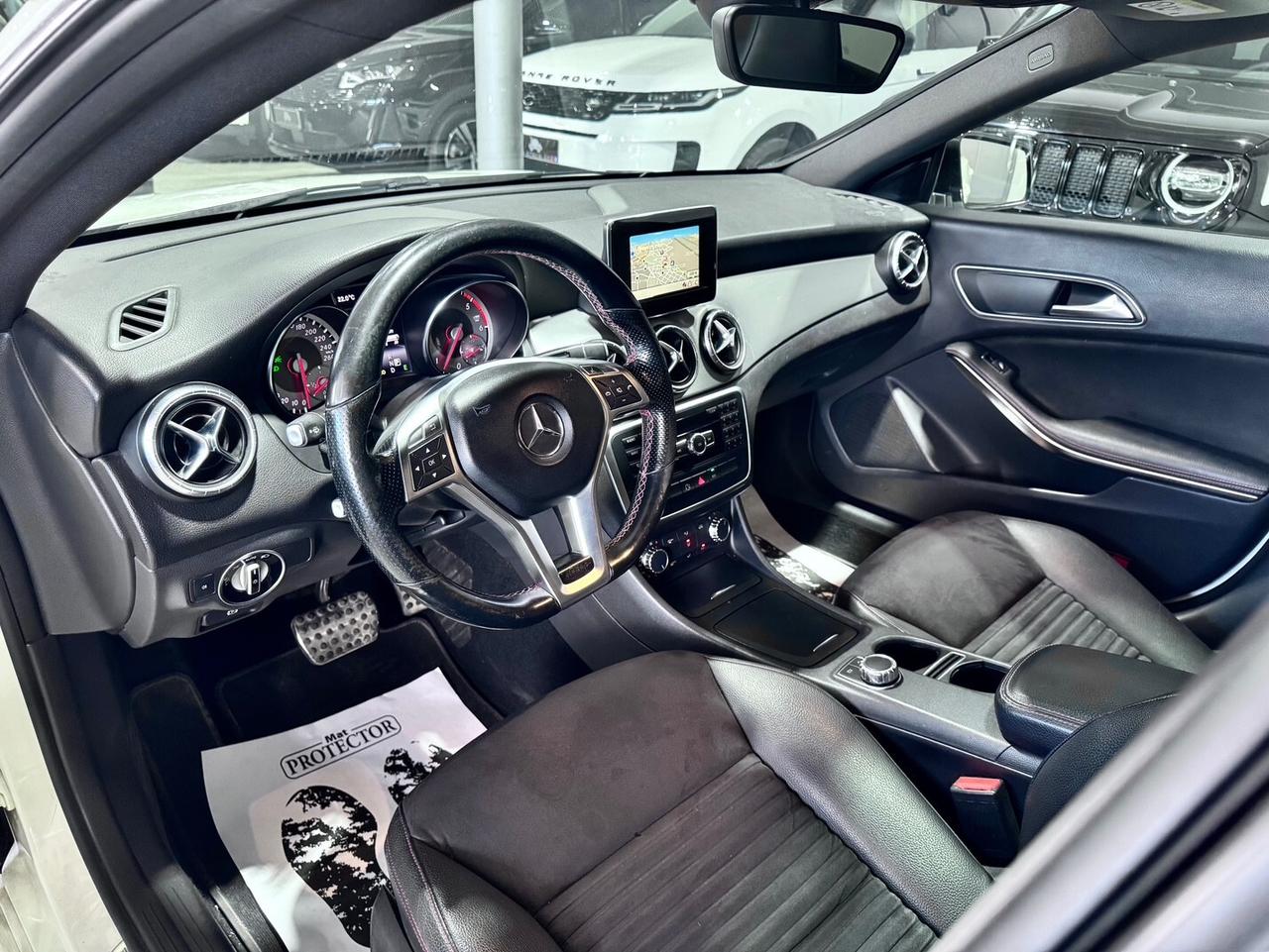 Mercedes-Benz CLA 220 CDI 170CV Premium AMG