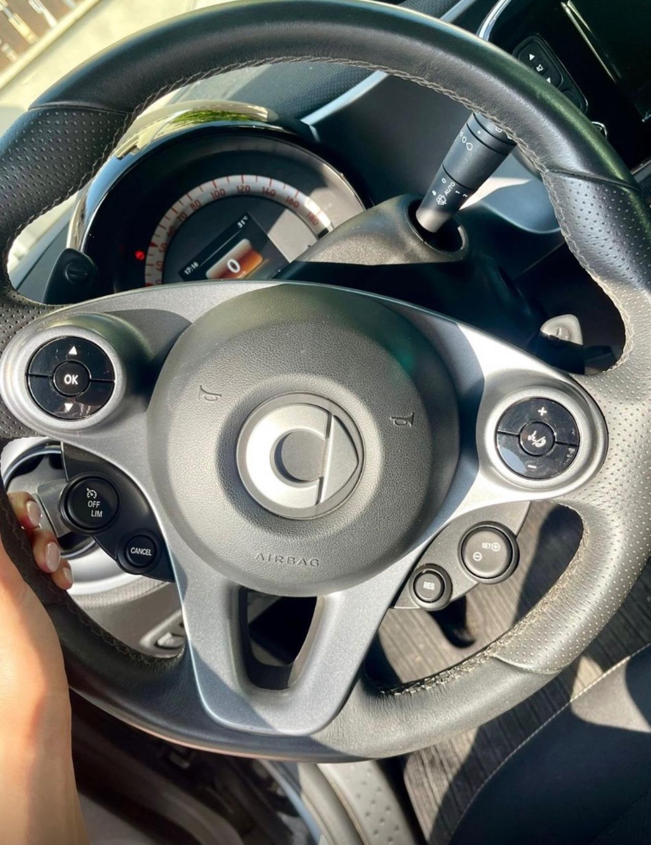 Smart ForTwo 70 1.0 twinamic Super Passion navigatore