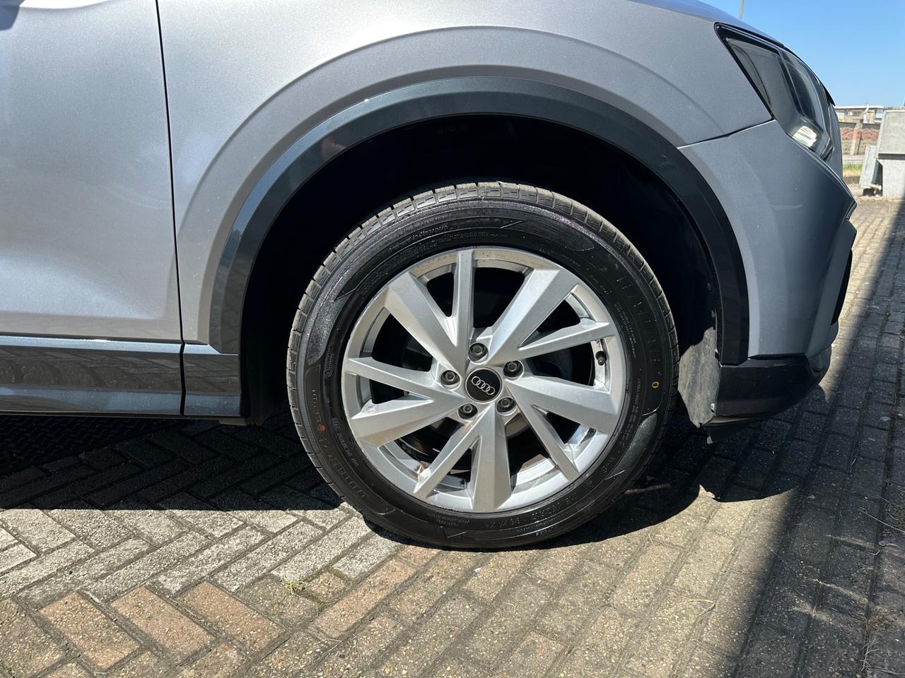 Audi Q2 35 TFSI S tronic Business Advanced